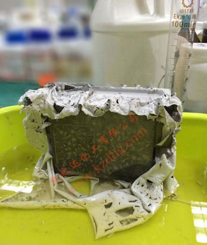 合金脫漆,脫漆(qi)劑