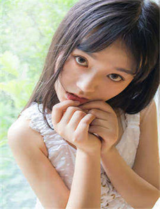 月野りさ